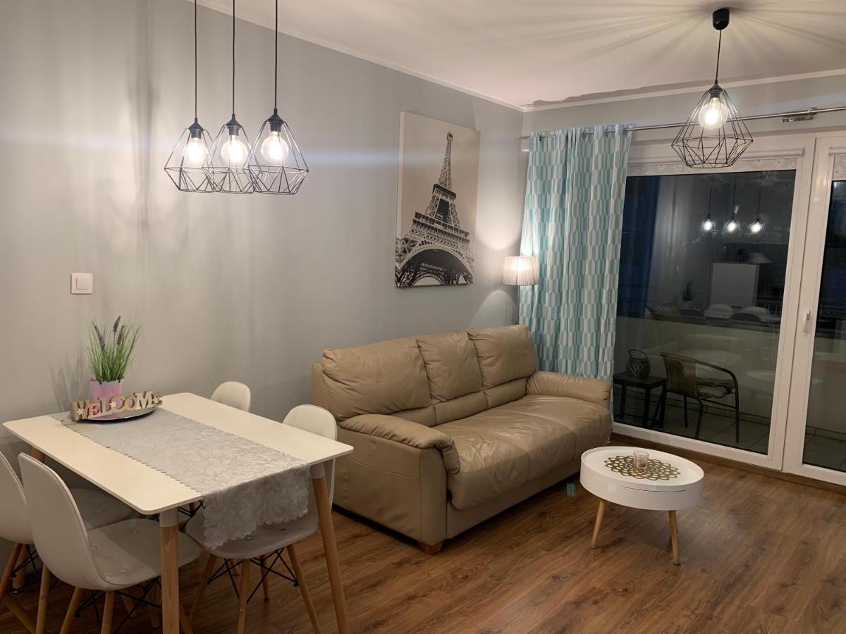 Apartament Aquasfera レダ エクステリア 写真
